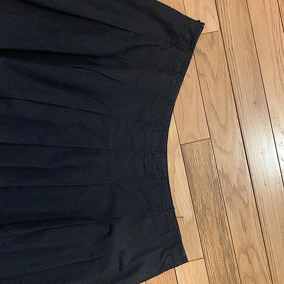Isaac Mizrahi Skirt and Blazer Suit - Picture 9 of 15